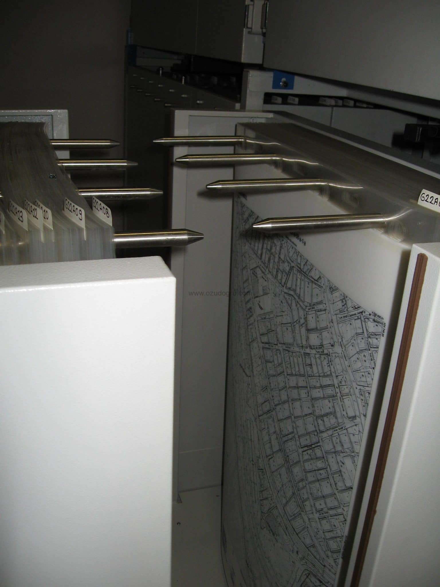 Compact Vertical Plan Array